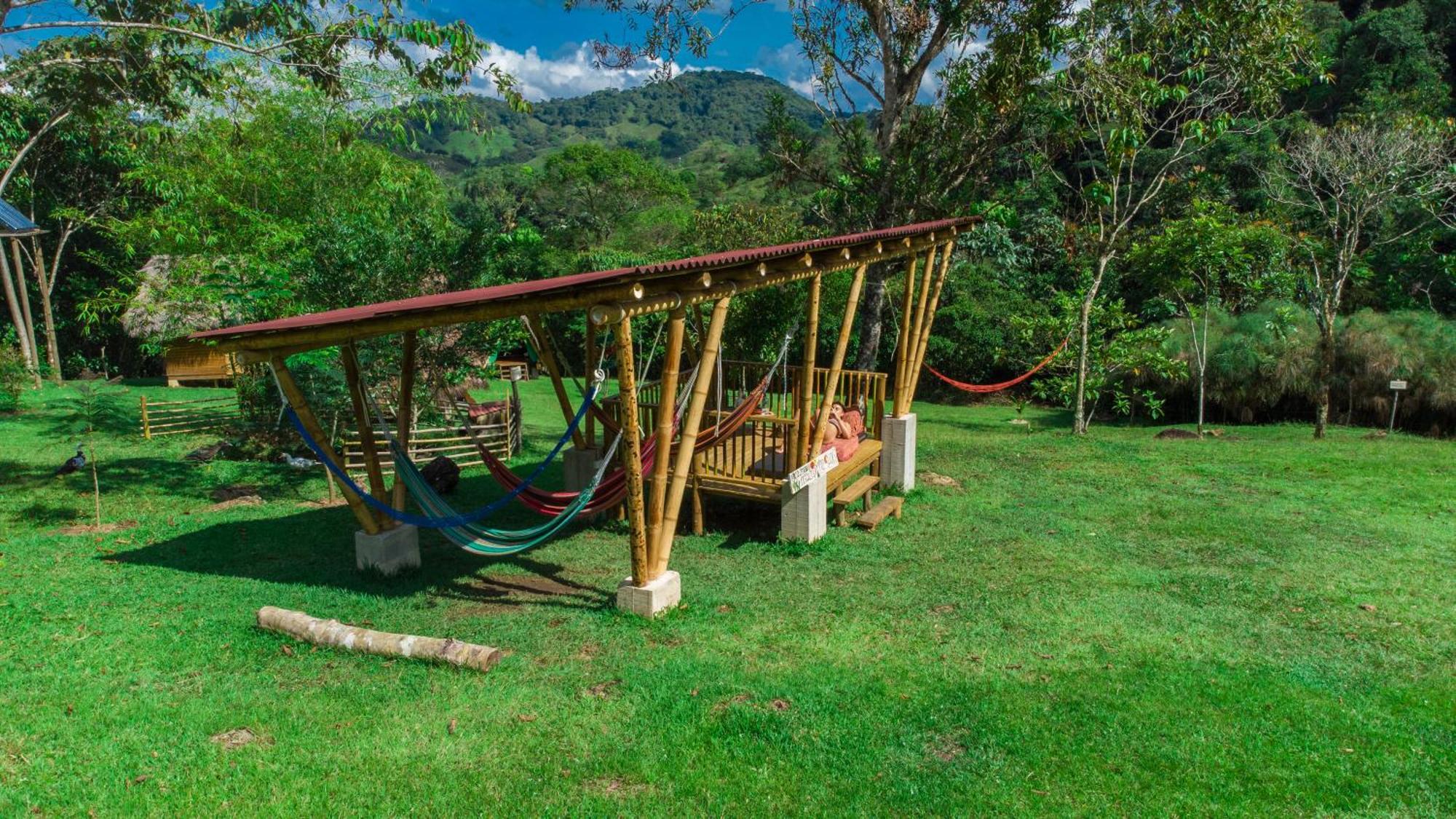 La Perla Negra - Black Pearl Eco Hostel San Rafael  Extérieur photo